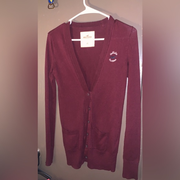 Women's Hollister Red/Maroon Button Up Cardigan Size XS - Picture 3 of 3